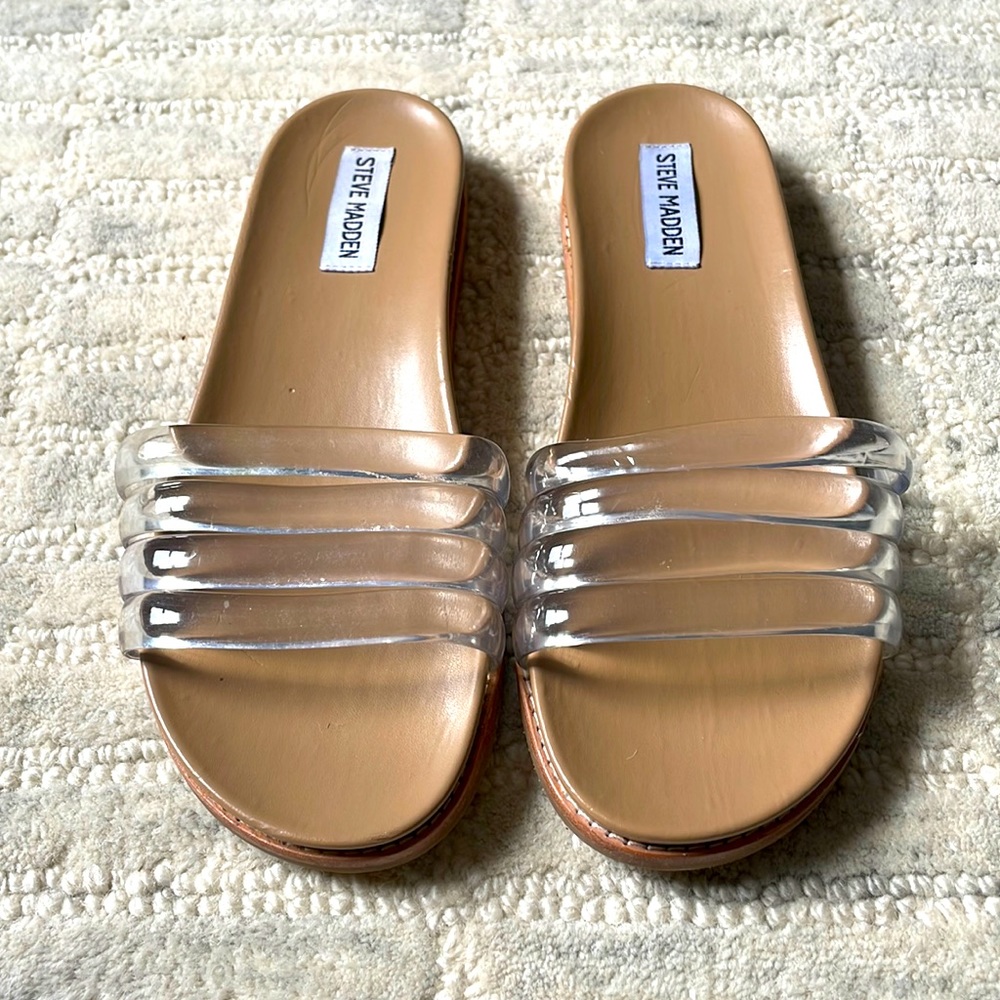 Steve Madden Cream and Tan Slide Sandals